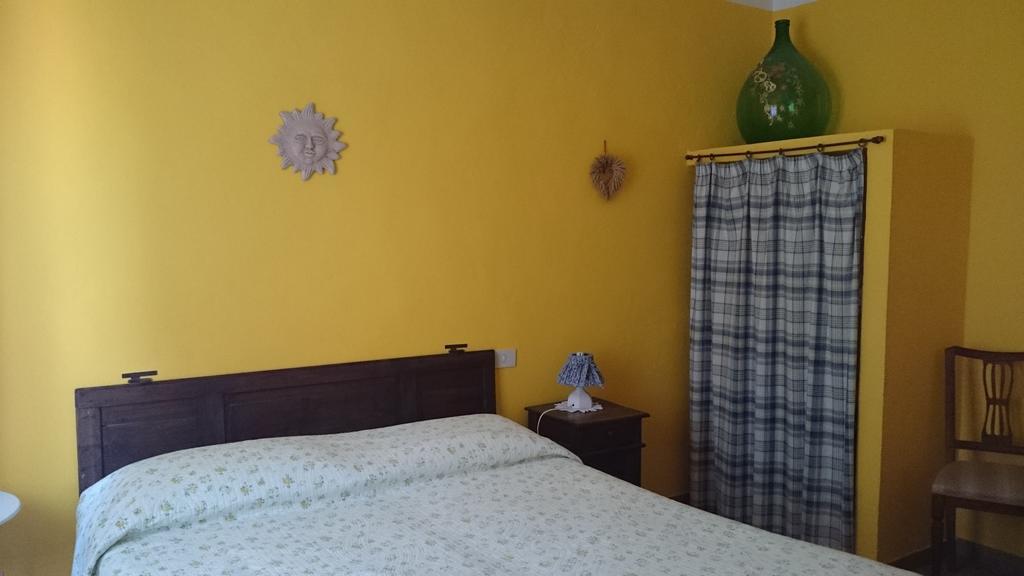 Il Casale Bed and Breakfast Poggibonsi Εξωτερικό φωτογραφία