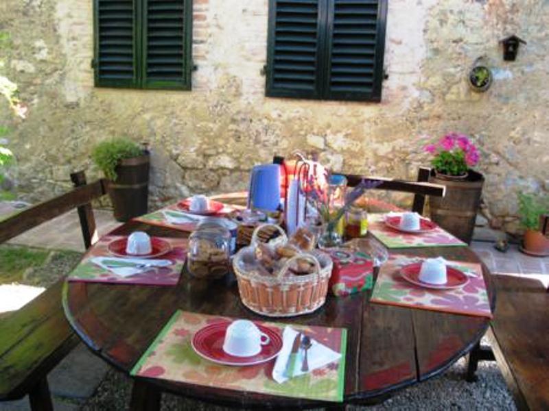 Il Casale Bed and Breakfast Poggibonsi Εξωτερικό φωτογραφία